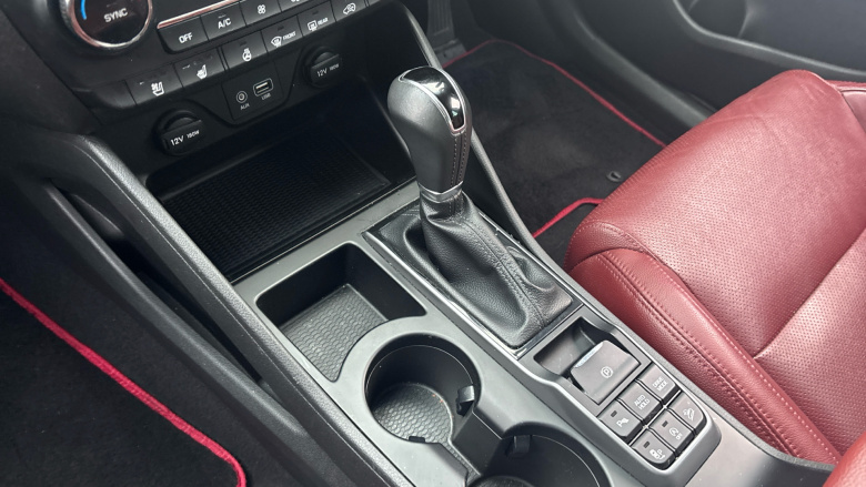 Hyundai Tucson 1.7 CRDi Blue Drive Premium SE 5dr 2WD DCT Diesel Estate